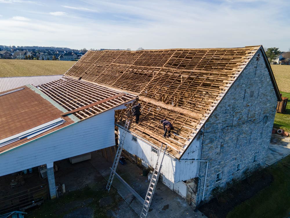 Damaged roof to get insurance to pay for roof replacement